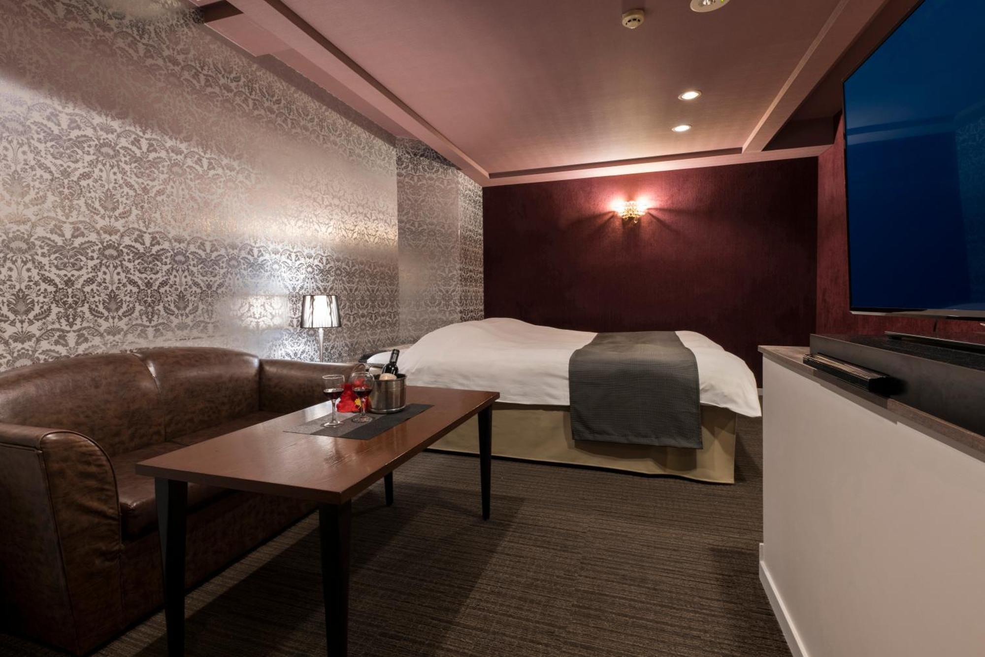 ホテル ジュエリージュエリー 十三 (Adults Only) Osaka Ngoại thất bức ảnh