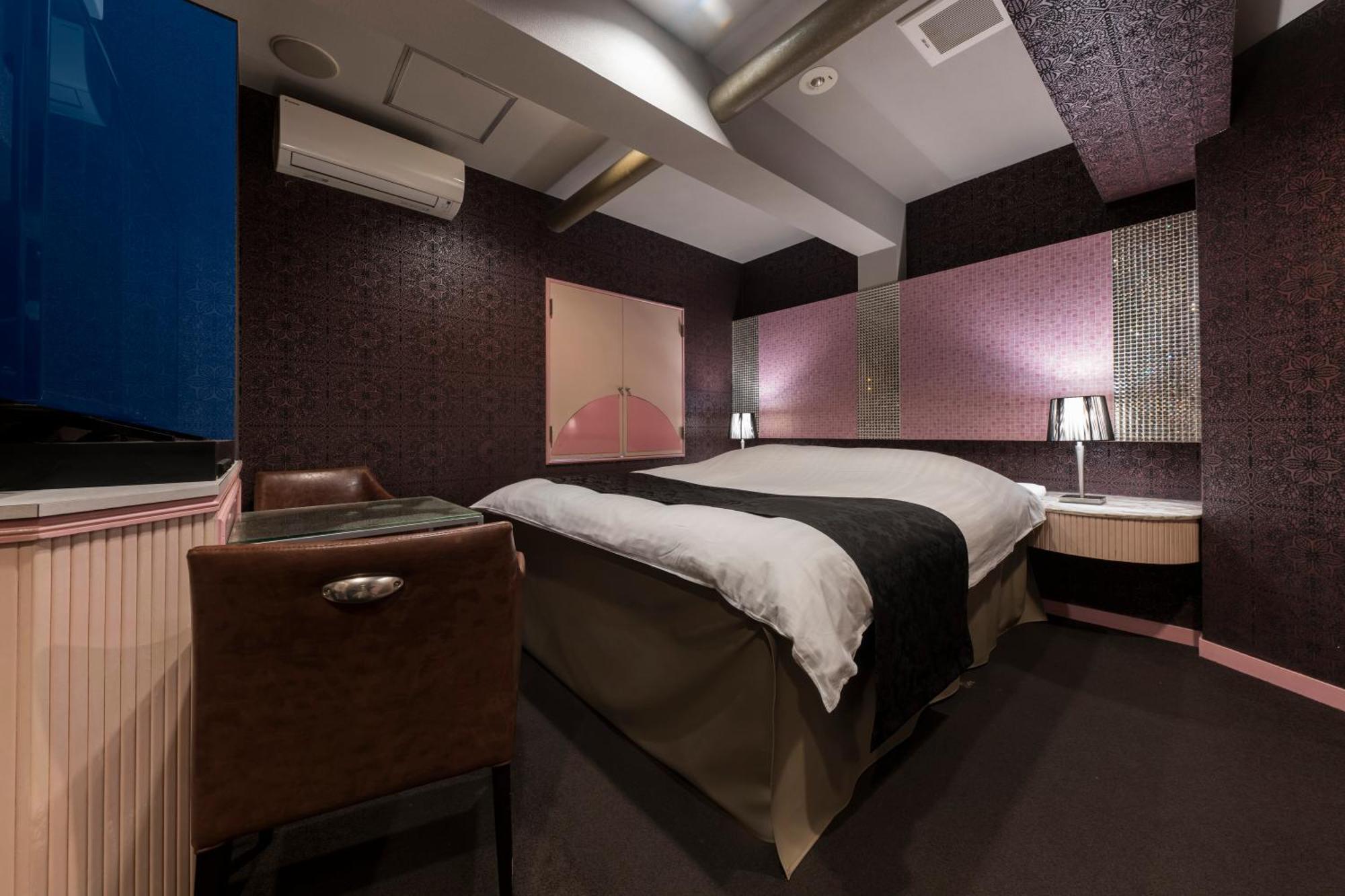 ホテル ジュエリージュエリー 十三 (Adults Only) Osaka Ngoại thất bức ảnh